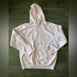 Baby Pink Gildan Sweater Size M